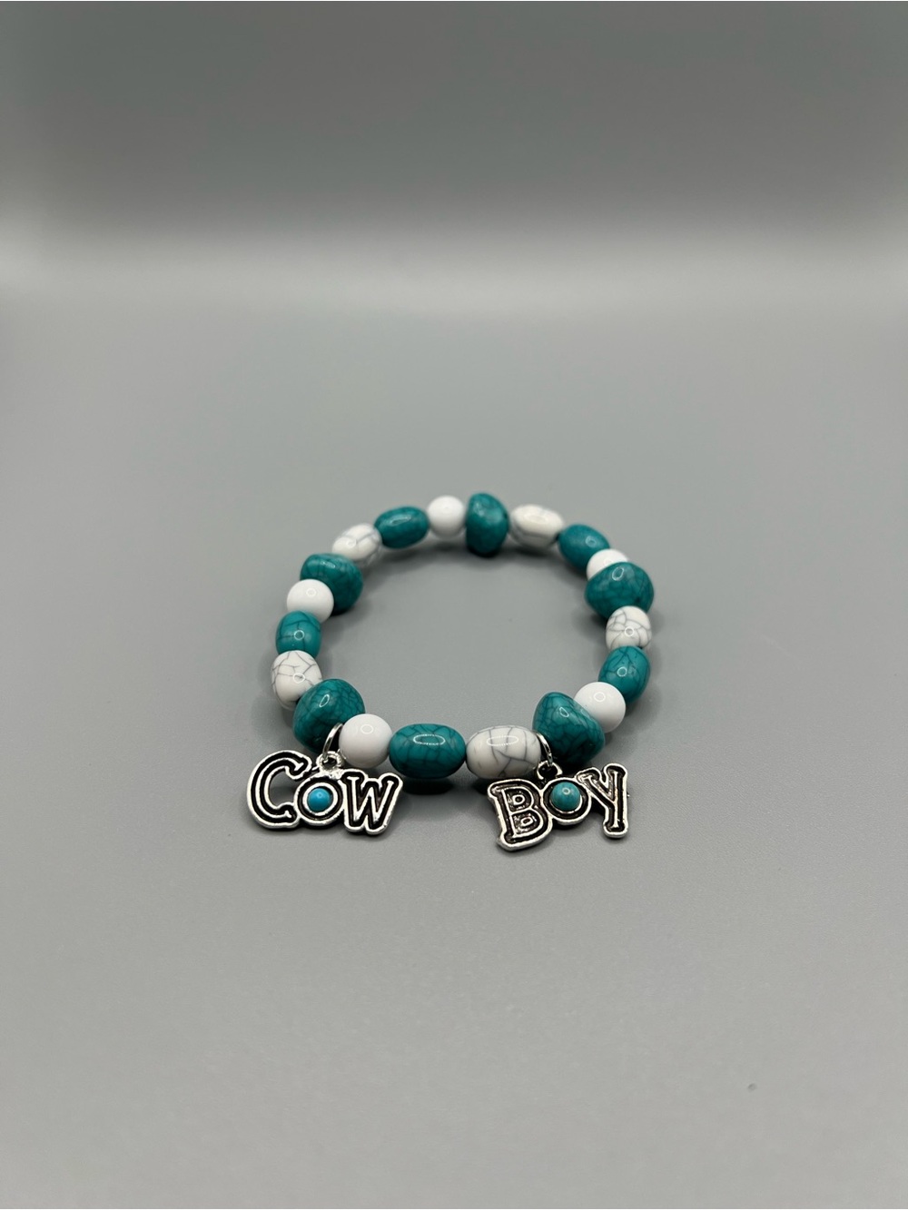 Cowboy Turquoise & White Beaded Bracelet - Handmade #B0347T